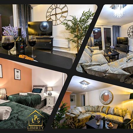 6 Guests * 4 Bedroom * Free Wi-Fi *هنتينجتون المظهر الخارجي الصورة